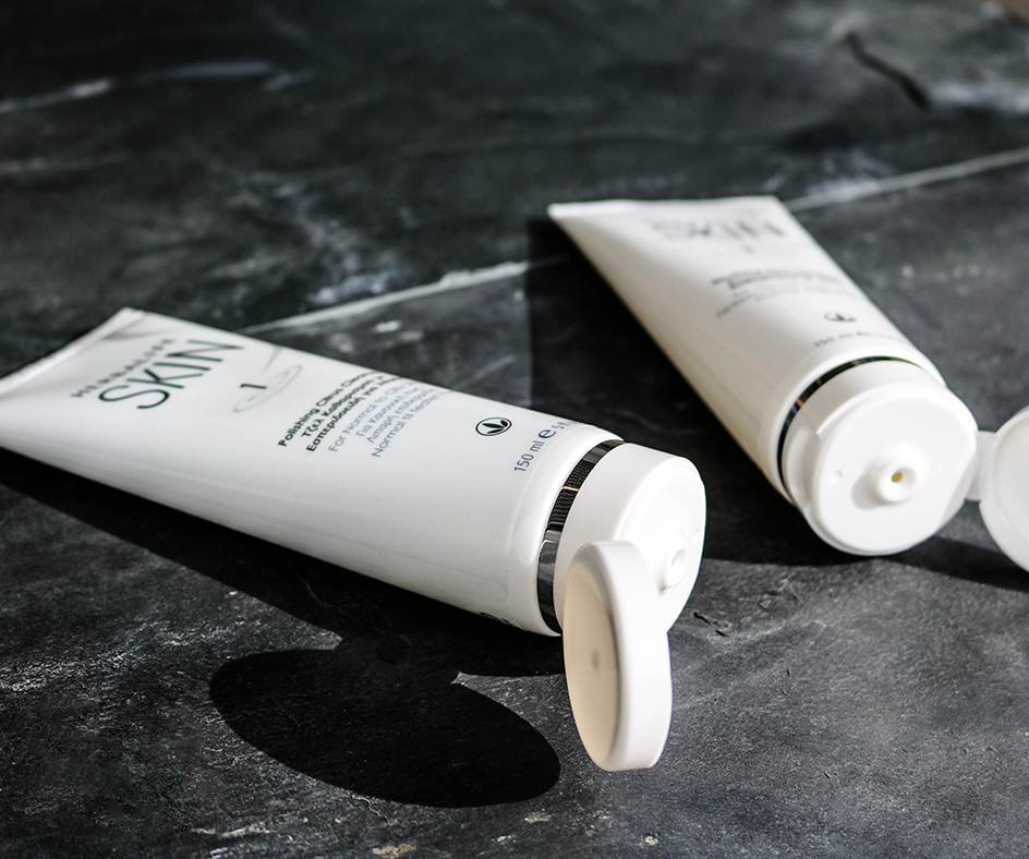 Aloe Özlü Rahatlatıcı Herbalife Yüz Temizleme Jeli 150 ml (Normal ve Kuru Ciltler İçin)